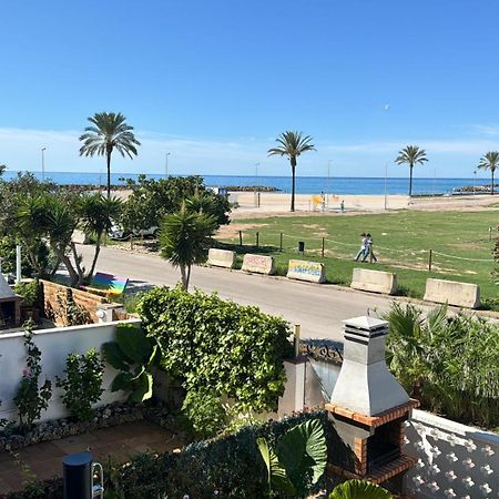 קוניט Espectacular Sunny House In The Beach מראה חיצוני תמונה