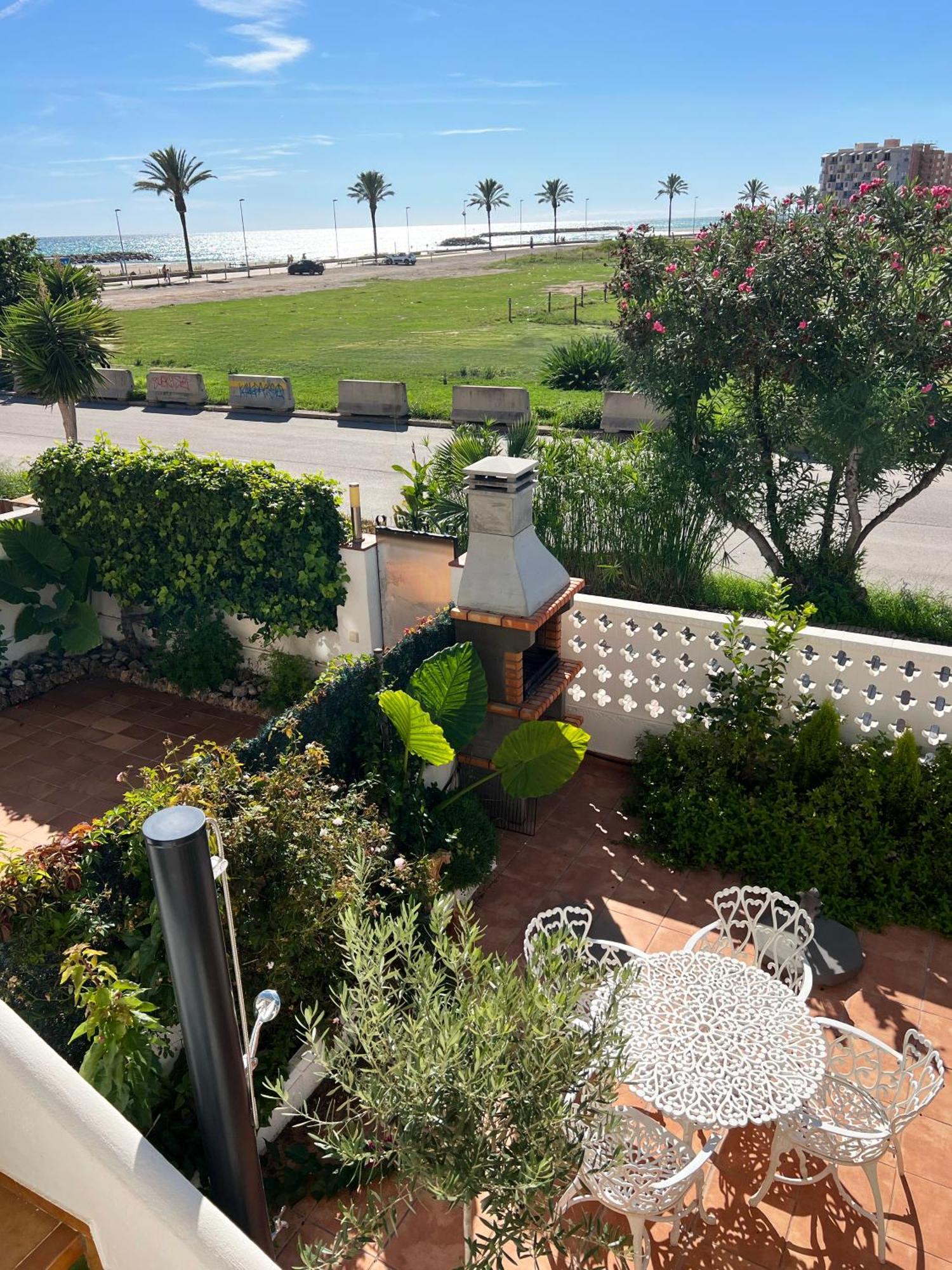 קוניט Espectacular Sunny House In The Beach מראה חיצוני תמונה