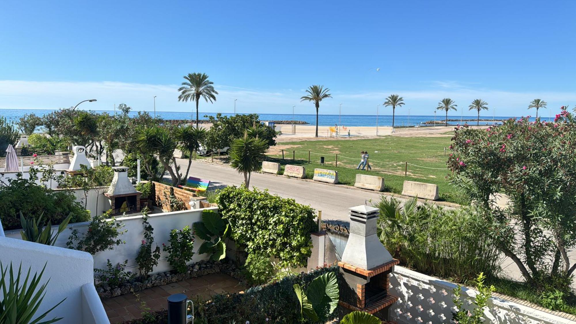 קוניט Espectacular Sunny House In The Beach מראה חיצוני תמונה